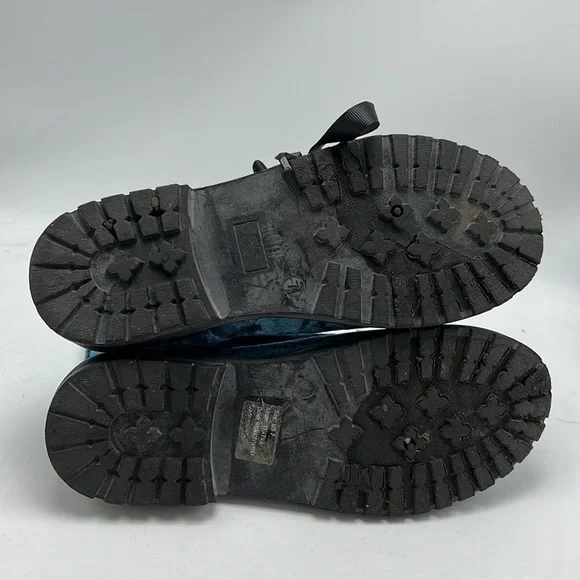 Olivia miller crushed blue velvet combat boots size 7 - Picture 4 of 7